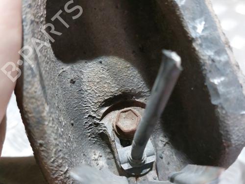 Used Right front steering knuckle Right front steering knuckle TOYOTA AYGO (_B4_) 1.0 (KGB40) (69 hp) 21507782 21507782