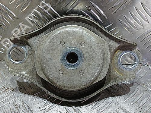 Used Engine mount Engine mount FIAT 500 (312_) 1.3 D Multijet (312AXB1A) (75 hp) 21506464 21506464