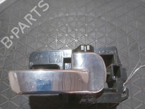 Højre bagtil invendig håndtag NISSAN QASHQAI / QASHQAI +2 I (J10, NJ10, JJ10E) 1.5 dCi (106 hp) 24445789