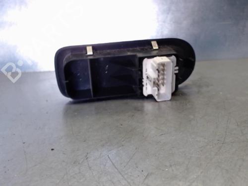Used Left front window switch Left front window switch RENAULT CLIO III Grandtour (KR0/1_) 1.5 dCi (KR0F) (86 hp) 29114875 29114875