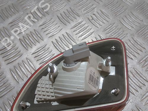 Used Right tailgate light Right tailgate light RENAULT TWINGO II (CN0_) 1.2 16V (CN04, CN0B) (75 hp) 24504649 24504649