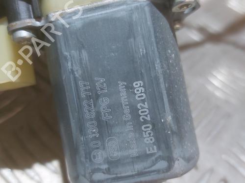 Front left window mechanism SEAT LEON (5F1) 1.6 TDI | BP29756142C22