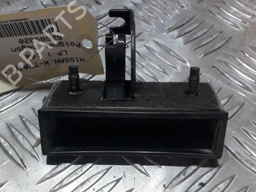 Used Tailgate handle NISSAN X-TRAIL I (T30) 2.2 dCi 4x4 (136 hp) 21506974