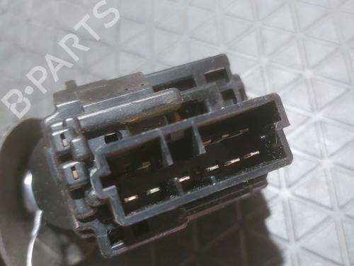 Steering column stalk PEUGEOT 406 (8B) 2.0 HDI 110 | BP25487235I23 