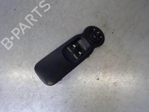 Used Left front window switch Left front window switch RENAULT MODUS / GRAND MODUS (F/JP0_) 1.5 dCi (FP0D, JP0D) (82 hp) 27674622 27674622