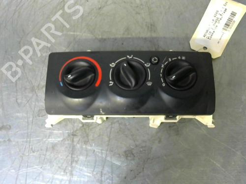 AC Styreenhet / Manøvreringsenhet RENAULT CLIO II (BB_, CB_) 1.2 (BB0A, BB0F, BB10, BB1K, BB28, BB2D, BB2H, CB0A,... (58 hp) 29145777