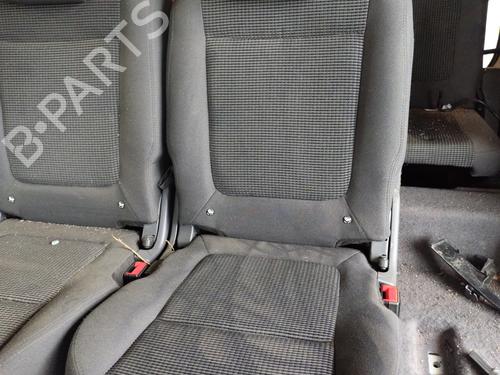 Siège arrière PEUGEOT 5008 (0U_, 0E_) 2.0 HDi 150 / BlueHDi 150 (150 hp) 24827843