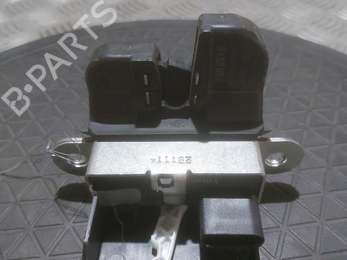 Bakluke lås SEAT LEON (5F1) 2.0 TDI (150 hp) 26211826