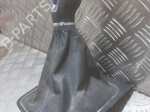 Used Shift knob Shift knob SEAT LEON (5F1) 2.0 TDI (150 hp) 26211821 26211821