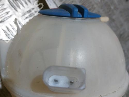 Expansion tank VW GOLF VI (5K1) 1.6 TDI | BP21513468C120 