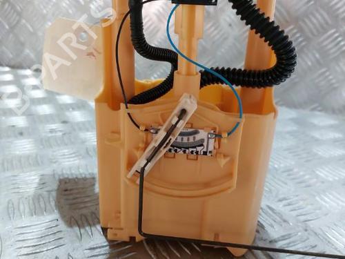 Used Fuel pump Fuel pump CITROËN C2 (JM_) 1.4 HDi (68 hp) 21512447 21512447