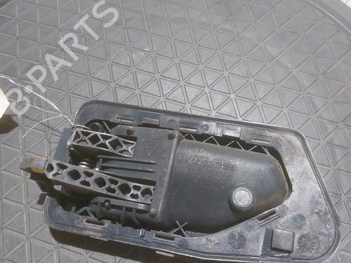 Used Front right interior door handle Front right interior door handle PEUGEOT 306 Break (7E, N3, N5) 2.0 HDI 90 (90 hp) 25746202 25746202