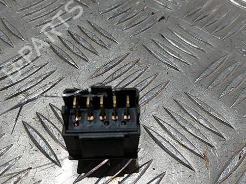 Used Right front window switch Right front window switch PEUGEOT PARTNER Box Body/MPV (5_, G_) 1.9 D (69 hp) 21506075 21506075