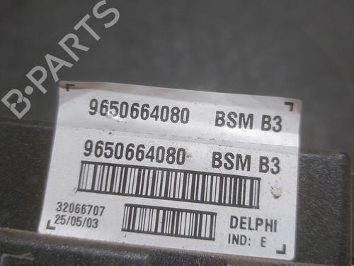Fuse box PEUGEOT 206 CC (2D) 1.6 16V (2DNFUF, 2DNFUR) | BP25004207E1 
