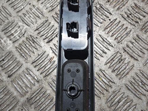 Used Left front window switch Left front window switch PEUGEOT 407 (6D_) 1.6 HDi 110 (6D9HZC, 6D9HYC) (109 hp) 21670413 21670413