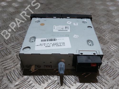 Used Radio Radio CITROËN C3 II (SC_) 1.4 VTi 95 (95 hp) 21513476 21513476