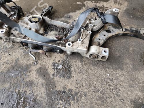 Used Subframe Subframe VW GOLF V (1K1) 1.9 TDI (105 hp) 25034843 25034843