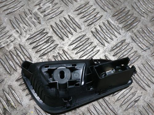 Used Front left interior door handle Front left interior door handle FORD FOCUS III 1.6 TDCi ECOnetic (105 hp) 21509566 21509566