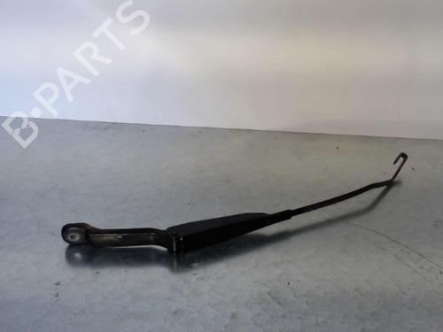 Front windshield wiper arm RENAULT CLIO II (BB_, CB_) 1.5 dCi (B/CB3M) | BP29145781C143 