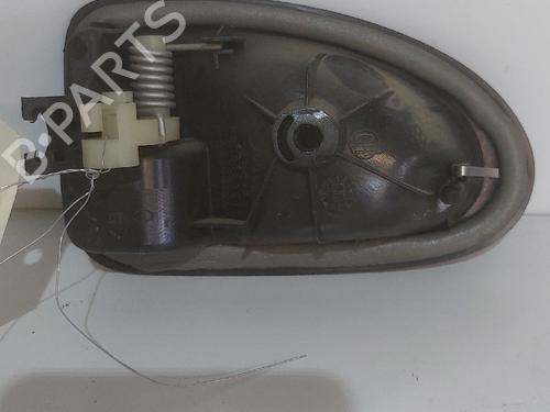 Used Rear right interior door handle Rear right interior door handle 33848822 33848822