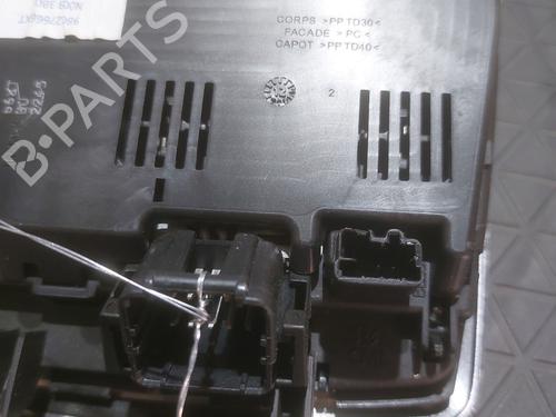 Interior roof light PEUGEOT 508 SW I (8E_) 2.0 HDi RXH Hybrid4 | BP25406488I8 