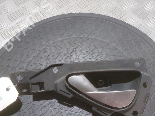Venstre foran invendig håndtak ALFA ROMEO MITO (955_) 1.3 MultiJet (955AXP1A, 955AYC1A) (95 hp) 23982920