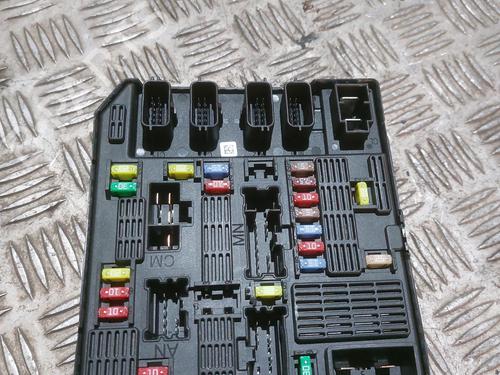 electronic-module-renault-scenic-iii-jz01_-2008-2009-2010-2011-2012-2013-2014-2015-2016-23810994 main image