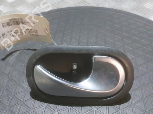 Used Rear right interior door handle RENAULT MEGANE II (BM0/1_, CM0/1_) 1.5 dCi (BM02, BM13, BM2A, CM02, CM13) (101 hp) 27577156