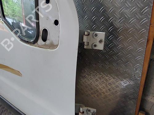 Used Right front door Right front door PEUGEOT BOXER Platform/Chassis (ZCT_) 2.5 D (86 hp) 32696873 32696873