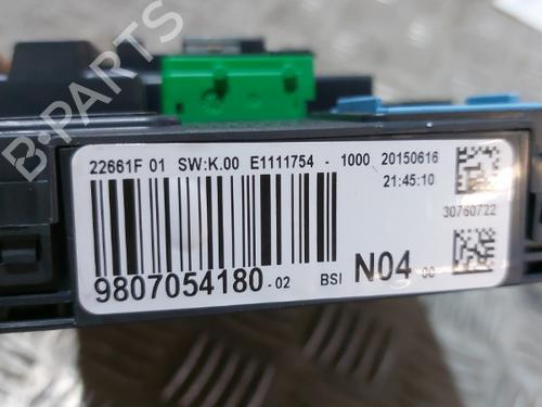 Used Fuse box Fuse box 21505000 21505000