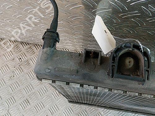 Used Water radiator Water radiator CITROËN C5 II (RC_) 1.6 HDi (RC8HZB) (109 hp) 21508995 21508995