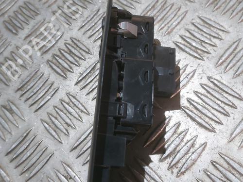 Left front window switch PEUGEOT 208 I (CA_, CC_) 1.6 HDi | BP23811705I27