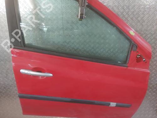 Used Right front door RENAULT CLIO III (BR0/1, CR0/1) 1.5 dCi (BR0H, CR0H, CR1S, BR1S) (106 hp) 25034810