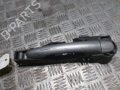 Høyre bak utvendig håndtak RENAULT CLIO III (BR0/1, CR0/1) 1.5 dCi (BR17, CR17) (86 hp) 21513543