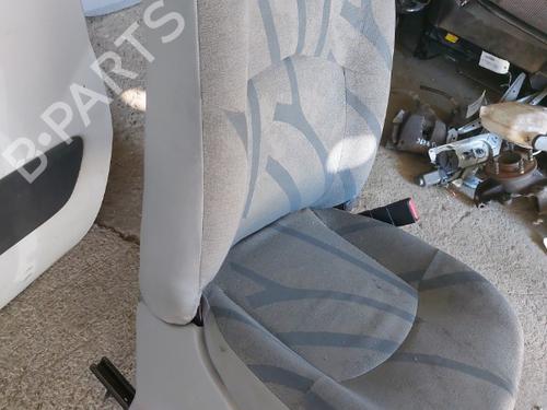 Used Right front seat Right front seat RENAULT KANGOO (KC0/1_) 1.5 dCi (84 hp) 21504817 21504817