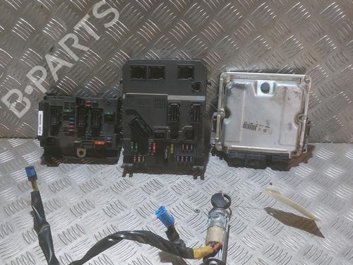 Elektronik Modul für PEUGEOT 206 Hatchback (2A/C) 2.0 HDI 90 (90 hp) 30317398