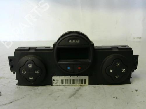 AC Styreenhet / Manøvreringsenhet RENAULT MEGANE II (BM0/1_, CM0/1_) 2.0 16V (BM0U, CM0U) (135 hp) 27816655