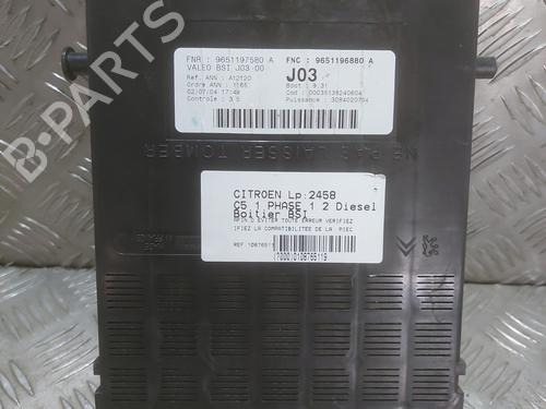 Fuse box CITROËN C5 I (DC_) 2.0 HDi (DCRHZB, DCRHZE) | BP27318045E1 