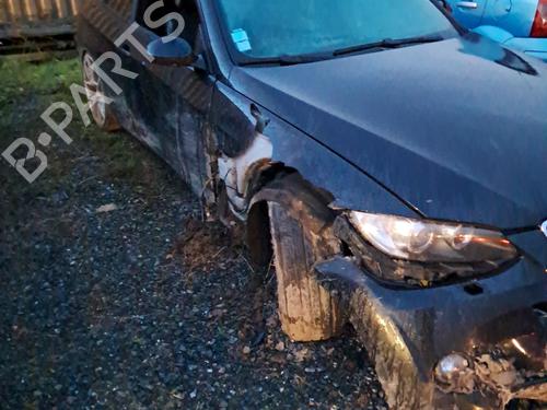 Pièces Détachées Usagées BMW 3 Coupe (E92) 330 i (272 hp) 4422232
