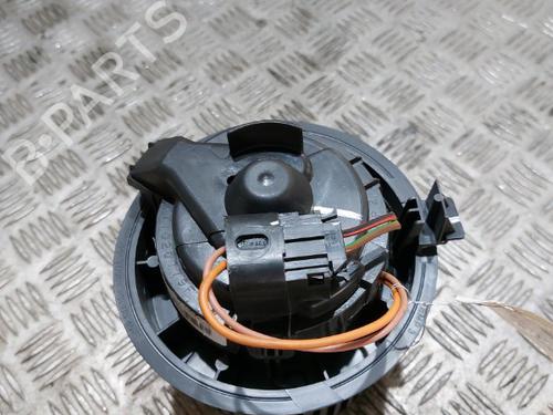 Heater blower motor RENAULT CLIO IV (BH_) 0.9 TCe 90 (BHNF, BHMA, BHMH, BHJK, BHJR) | BP21514033M62 