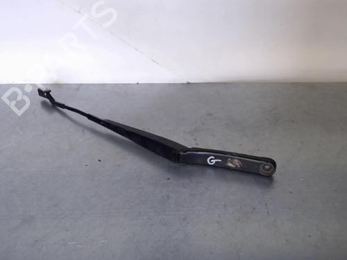 Used Front windshield wiper arm VW POLO V (6R1, 6C1) 1.6 TDI (90 hp) 27563898