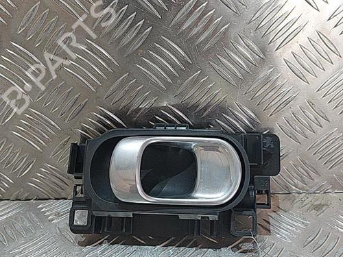 Used Front right interior door handle Front right interior door handle CITROËN C3 III (SX) 1.5 BlueHDi 100 (SXYHYP, SXYHTU) (102 hp) 21513275 21513275