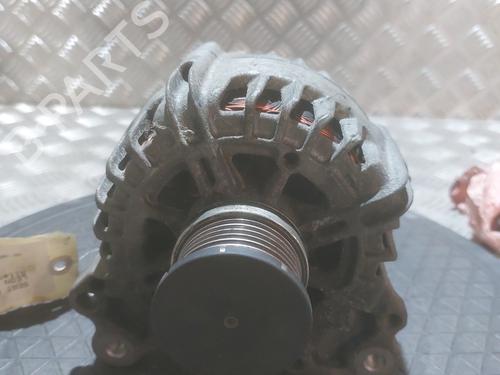 Used Alternator SEAT LEON (5F1) 2.0 TDI (150 hp) 26211828