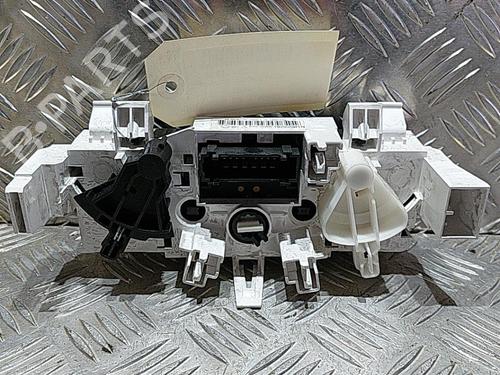 Used Climate control Climate control CITROËN C3 I (FC_, FN_) 1.4 HDi (68 hp) 21514937 21514937