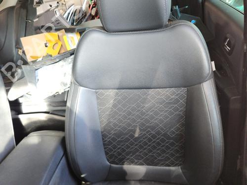 Used Left front seat PEUGEOT 3008 I MPV (0U_) 2.0 HDi Hybrid4 (163 hp) 27657120