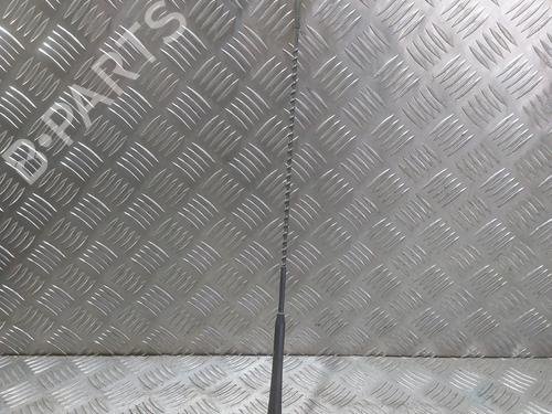 Base antenna Base antenna MITSUBISHI L200 / TRITON (KA_T, KB_T) 2.5 DI-D 4WD (KB4T) (136 hp) 26907876 26907876