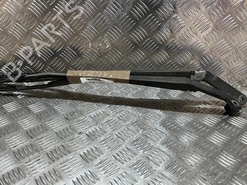 Used Front windshield wiper arm MITSUBISHI PAJERO III (V7_W, V6_W) 3.2 Di-D (V68W, V78W) (165 hp) 21502920