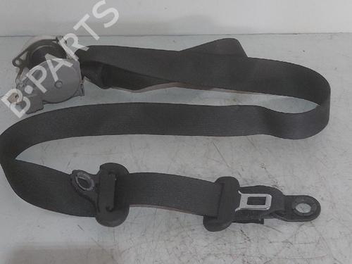 rear-left-seatbelt-toyota-aygo-_b4_-2014-34520109 main image