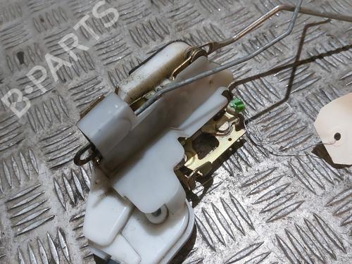 Used Front right lock MITSUBISHI PAJERO III (V7_W, V6_W) 3.2 Di-D (V68W) (160 hp) 21670738