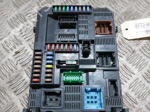 Used Fuse box PEUGEOT 308 II (LB_, LP_, LW_, LH_, L3_) 1.2 THP 110 (110 hp) 21505000
